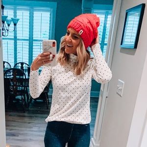 Polka dot turtleneck T-shirt